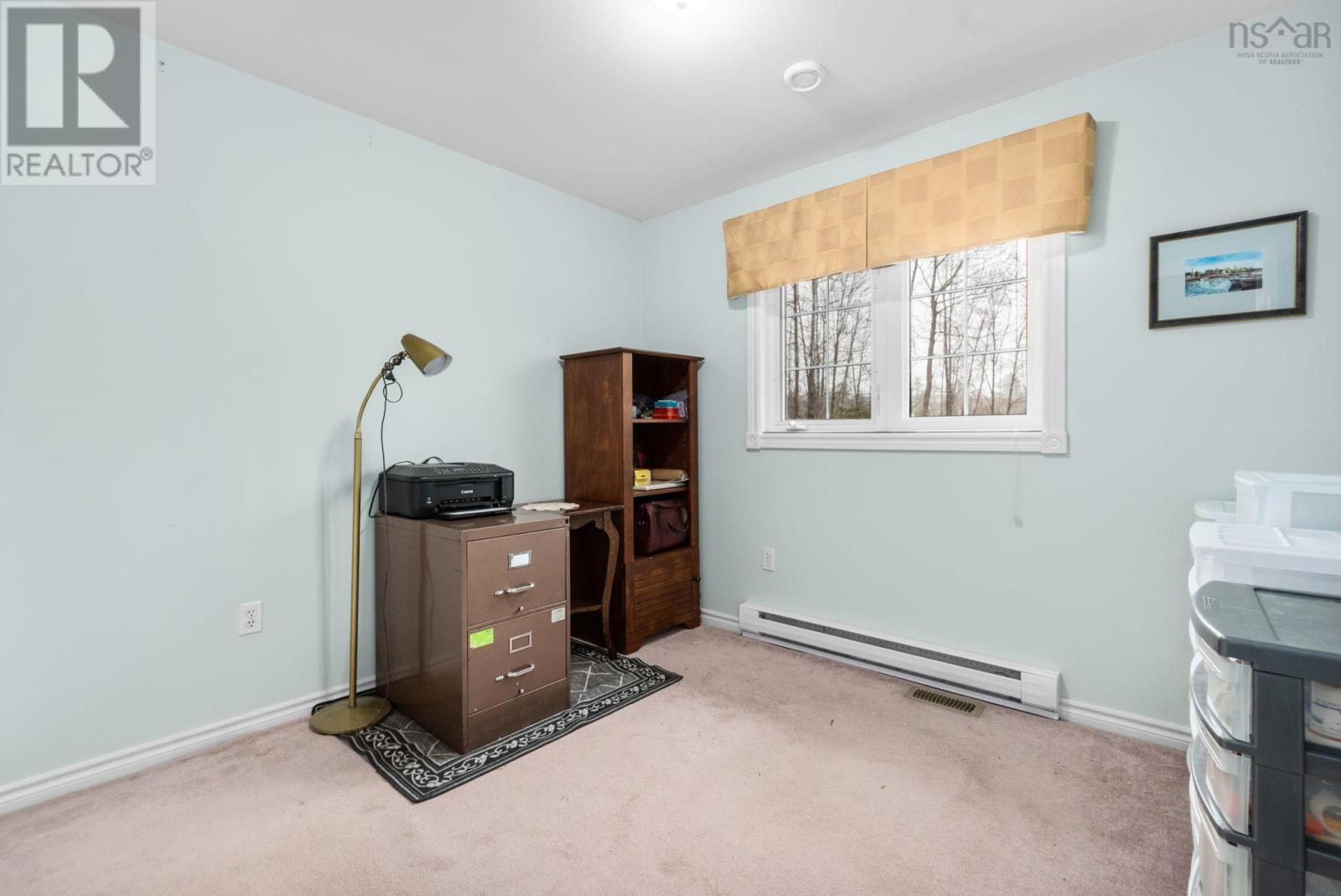 114 Mayfair Drive - 29