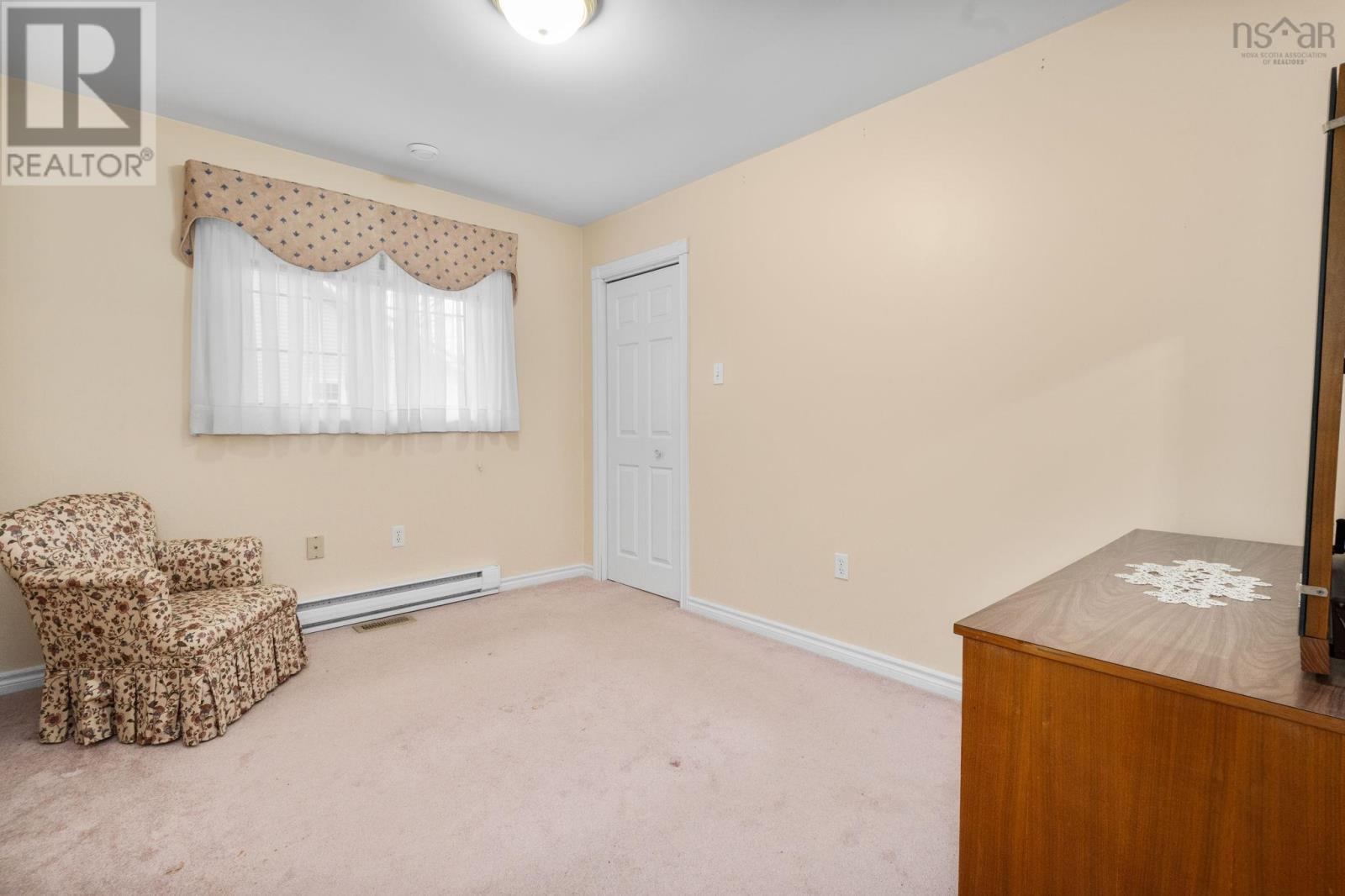 114 Mayfair Drive - 30