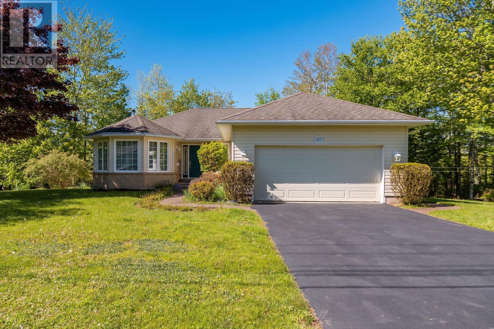 114 Mayfair Drive - 35