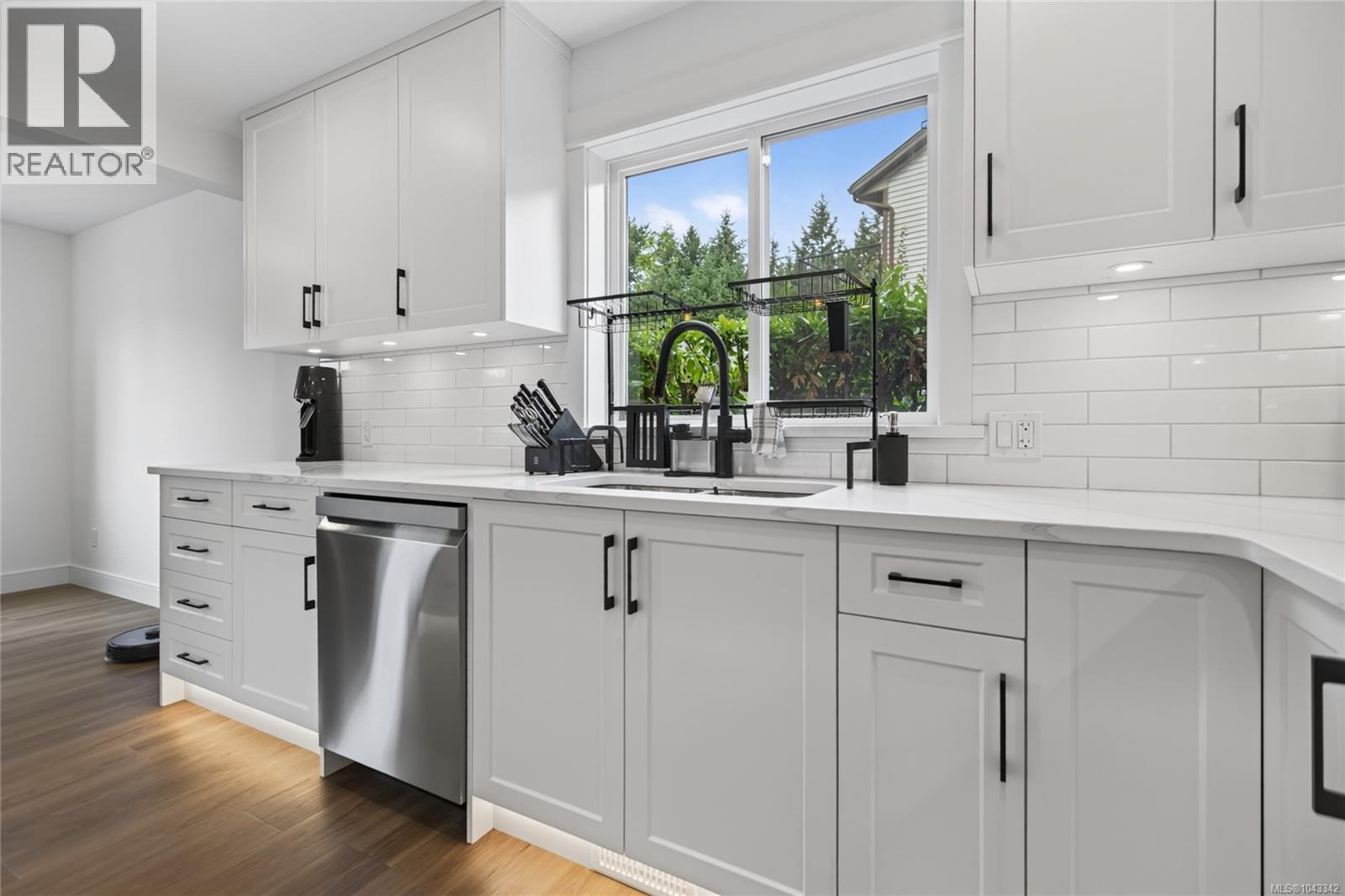 1508 Skeena Dr - 18