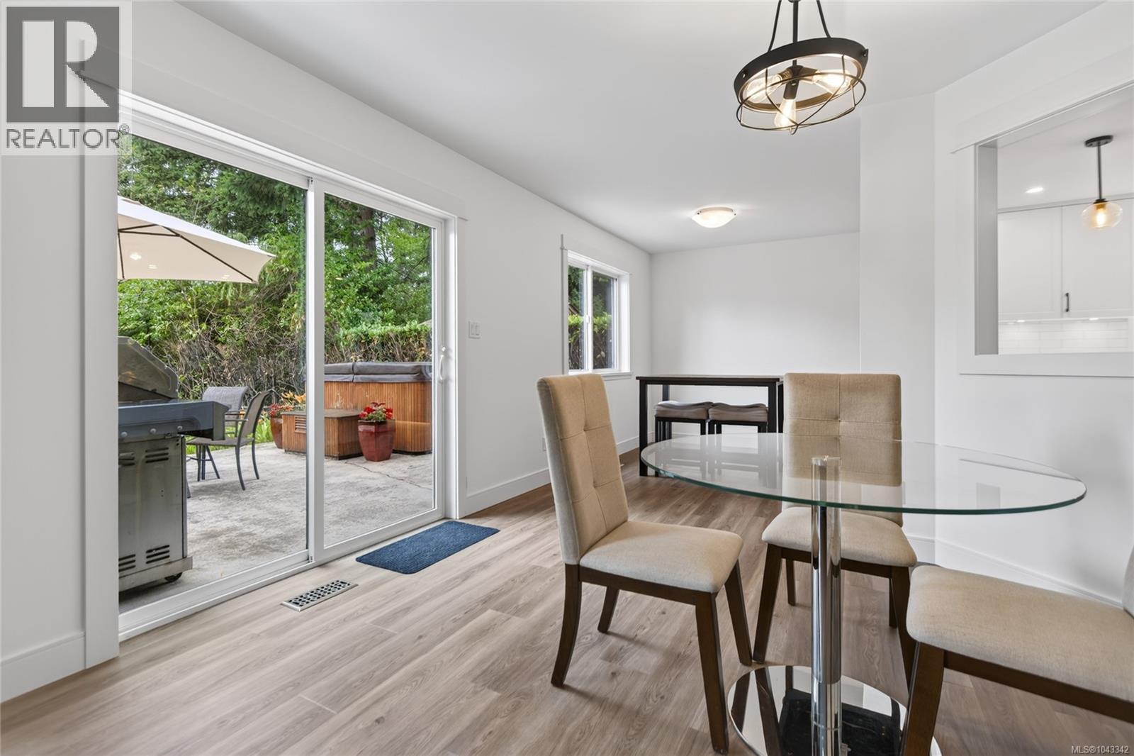 1508 Skeena Dr - 10