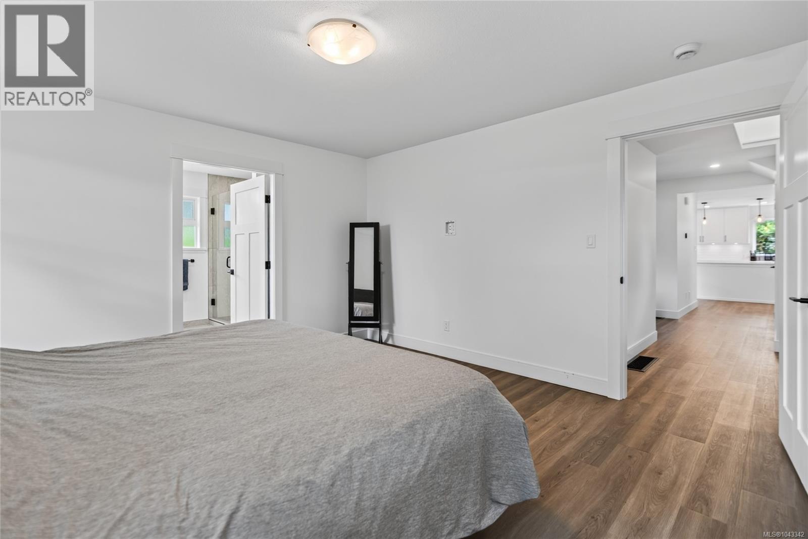1508 Skeena Dr - 24