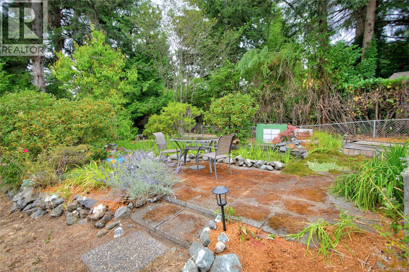1508 Skeena Dr - 60