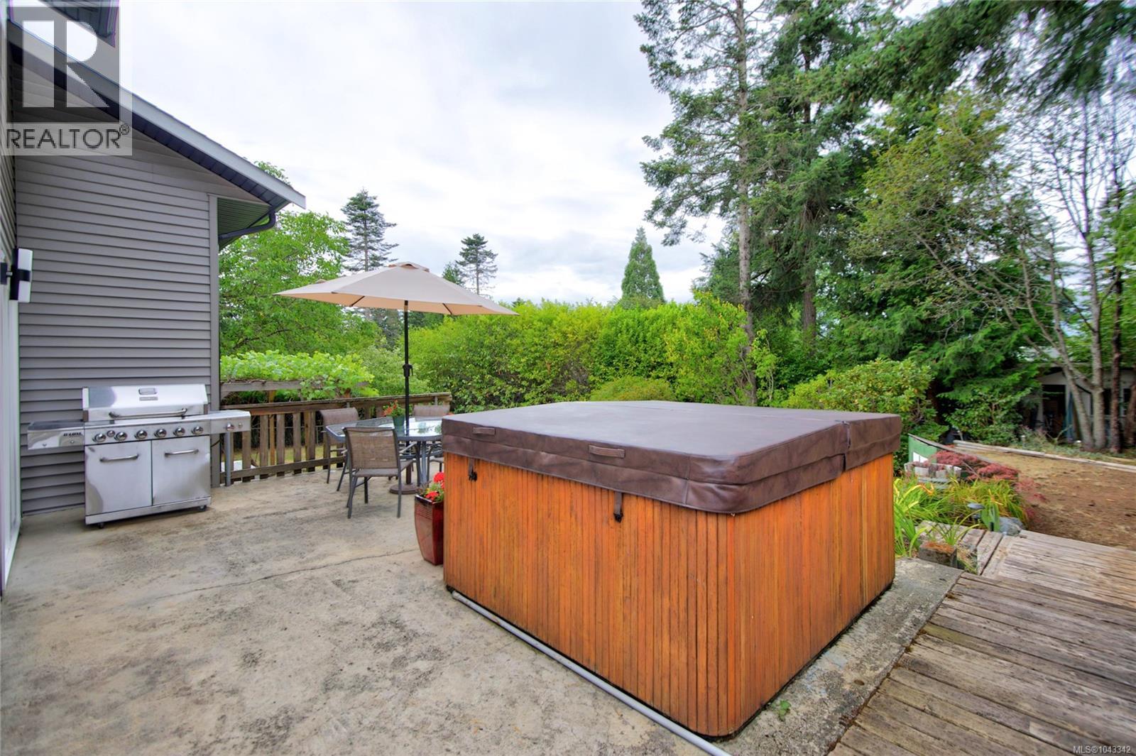 1508 Skeena Dr - 51