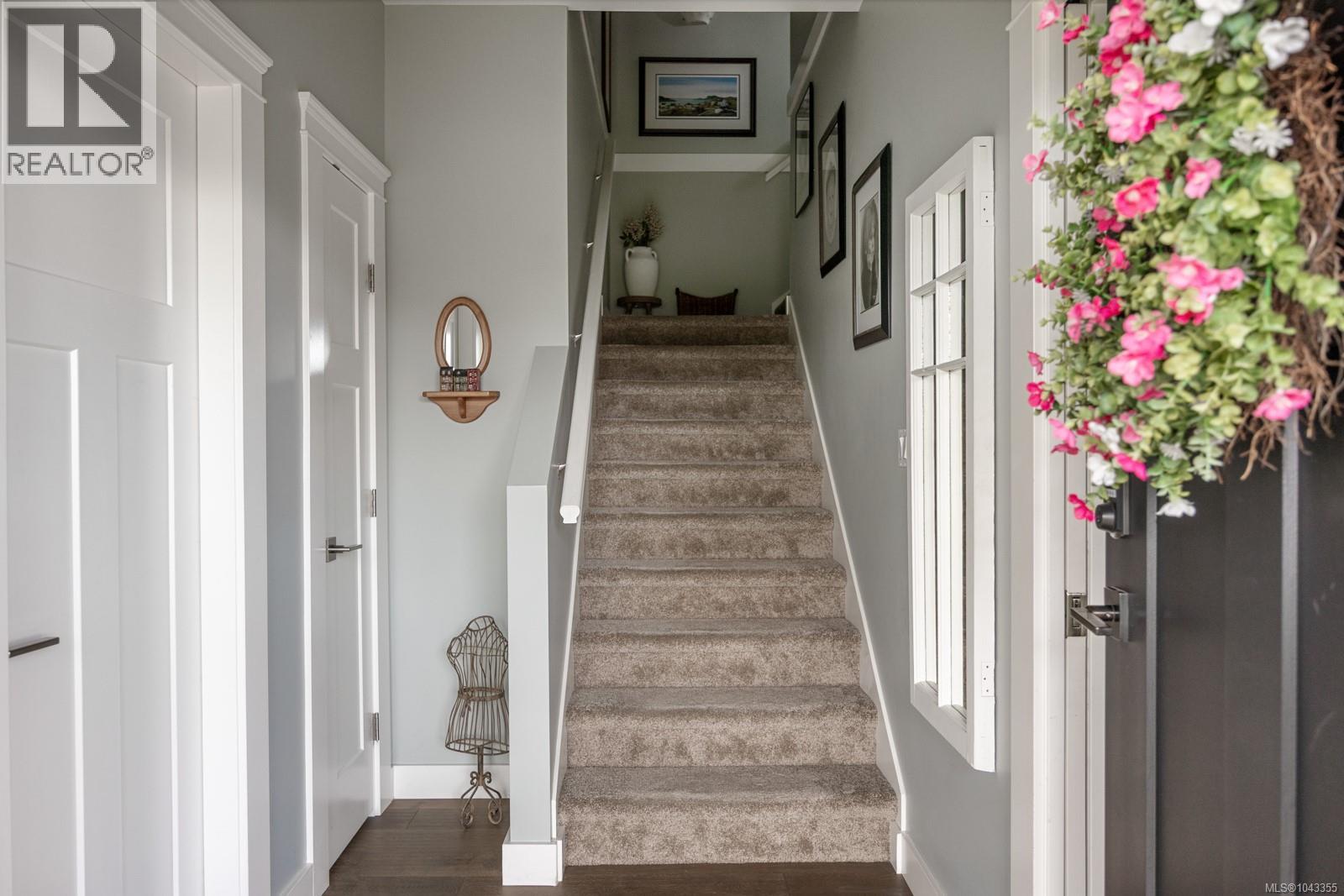 4083 Chancellor Cres, Courtenay