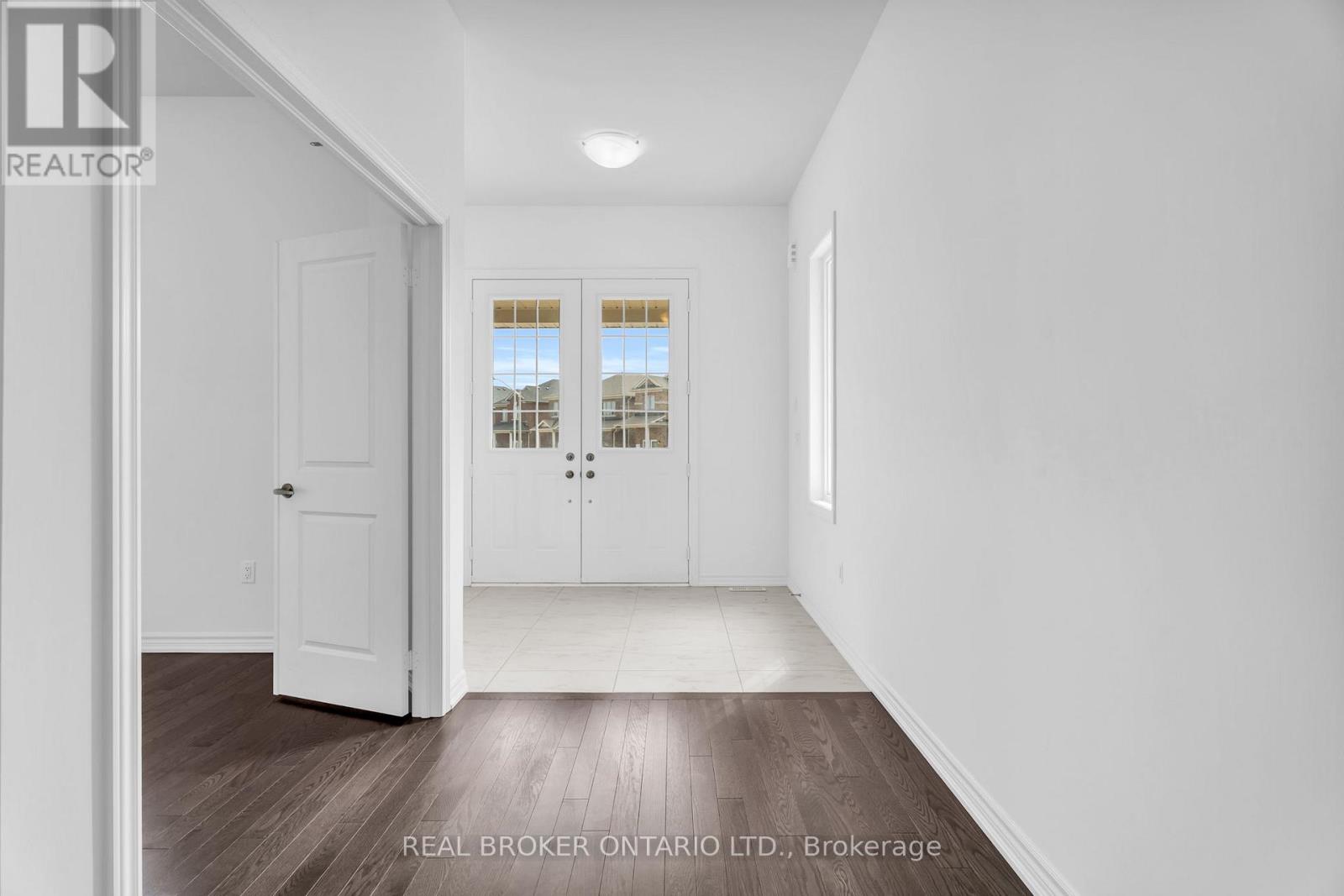 430 VANDUSEN AVENUE - 7