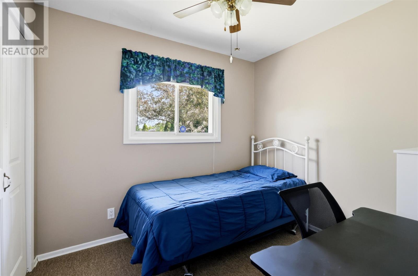 183 Meadow Park CRES - 16