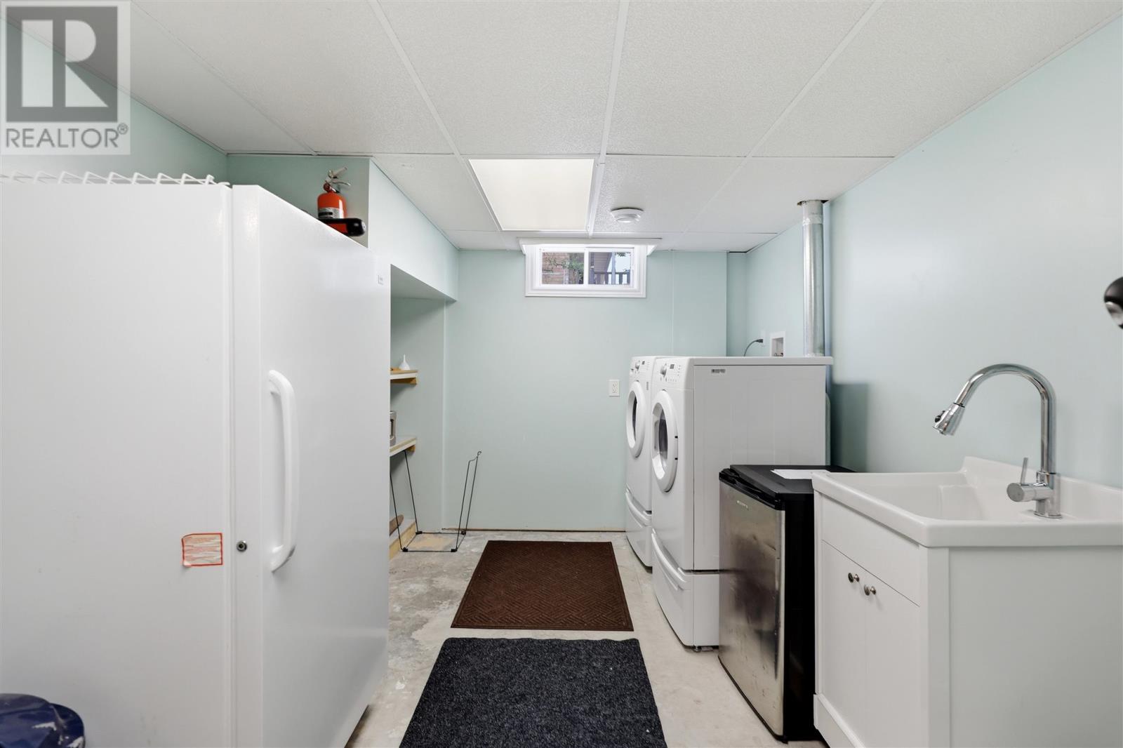 183 Meadow Park CRES - 28