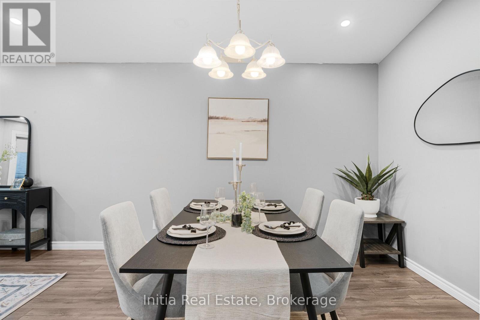1412 KATELLA AVENUE - 10