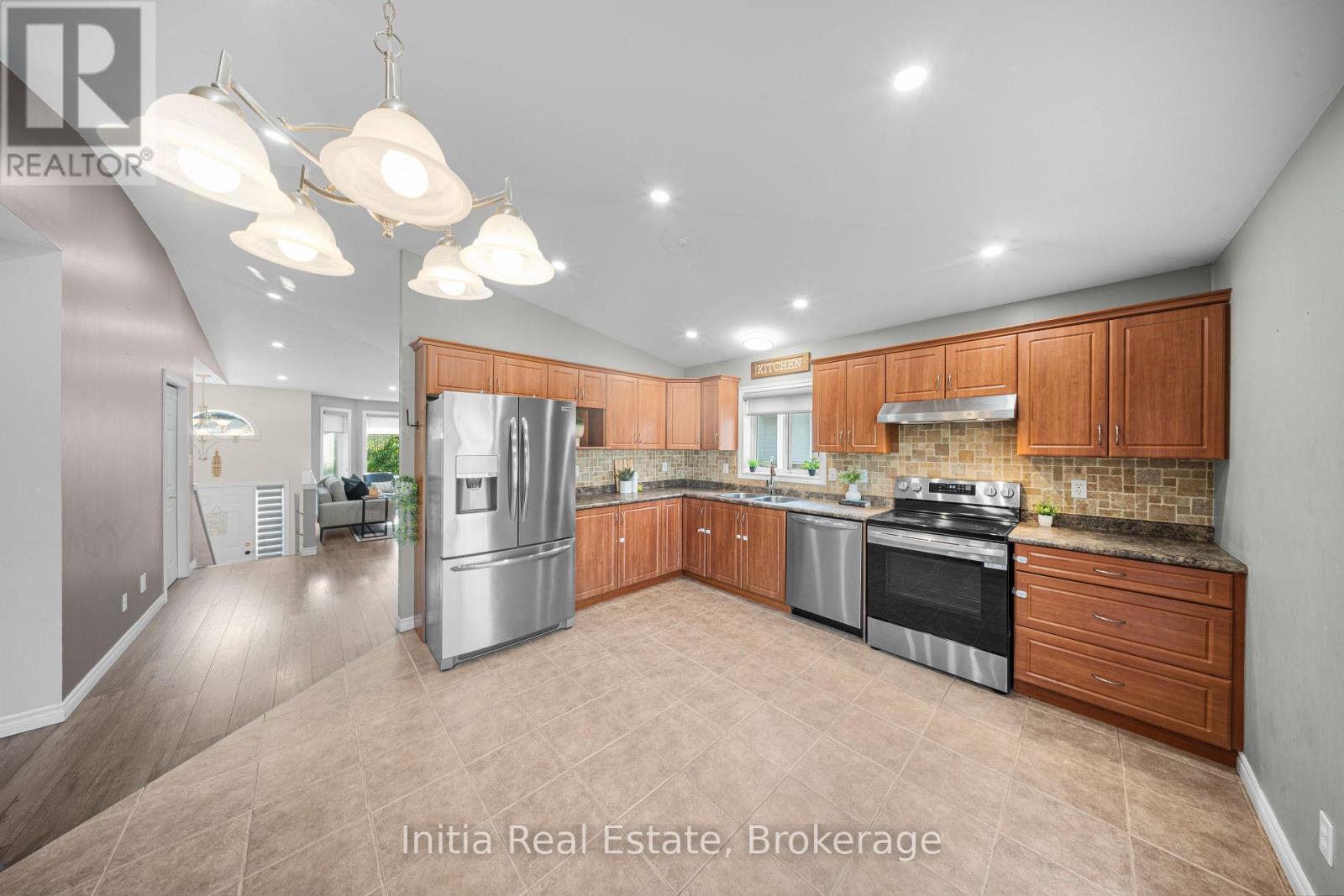 1412 KATELLA AVENUE - 14