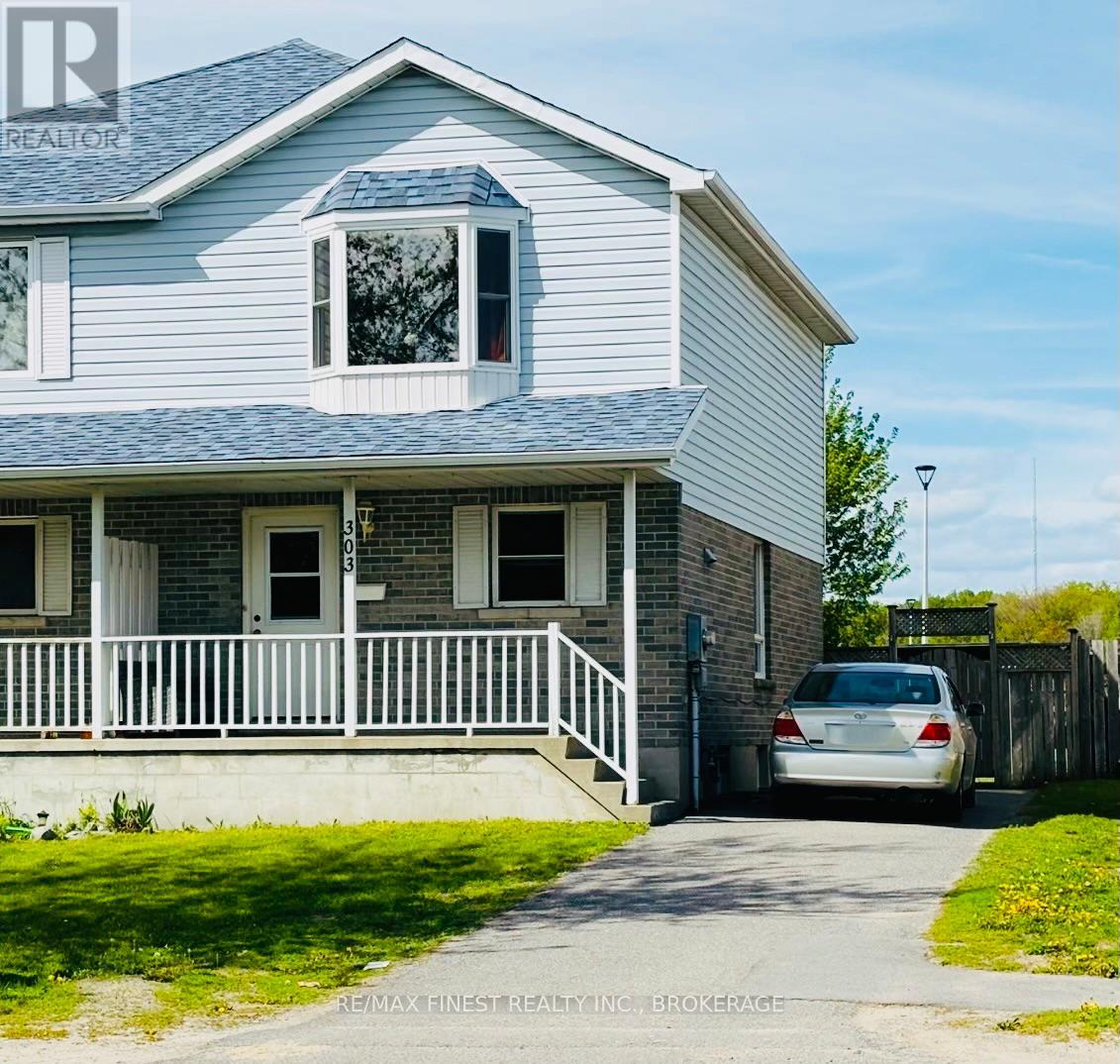 303 CONACHER DRIVE - 2