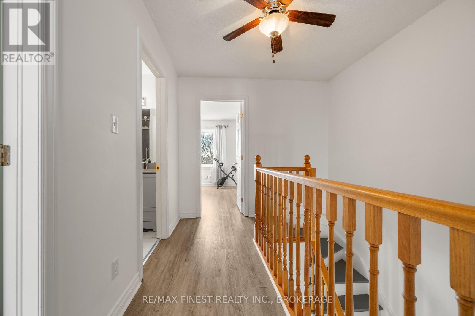 303 CONACHER DRIVE - 25