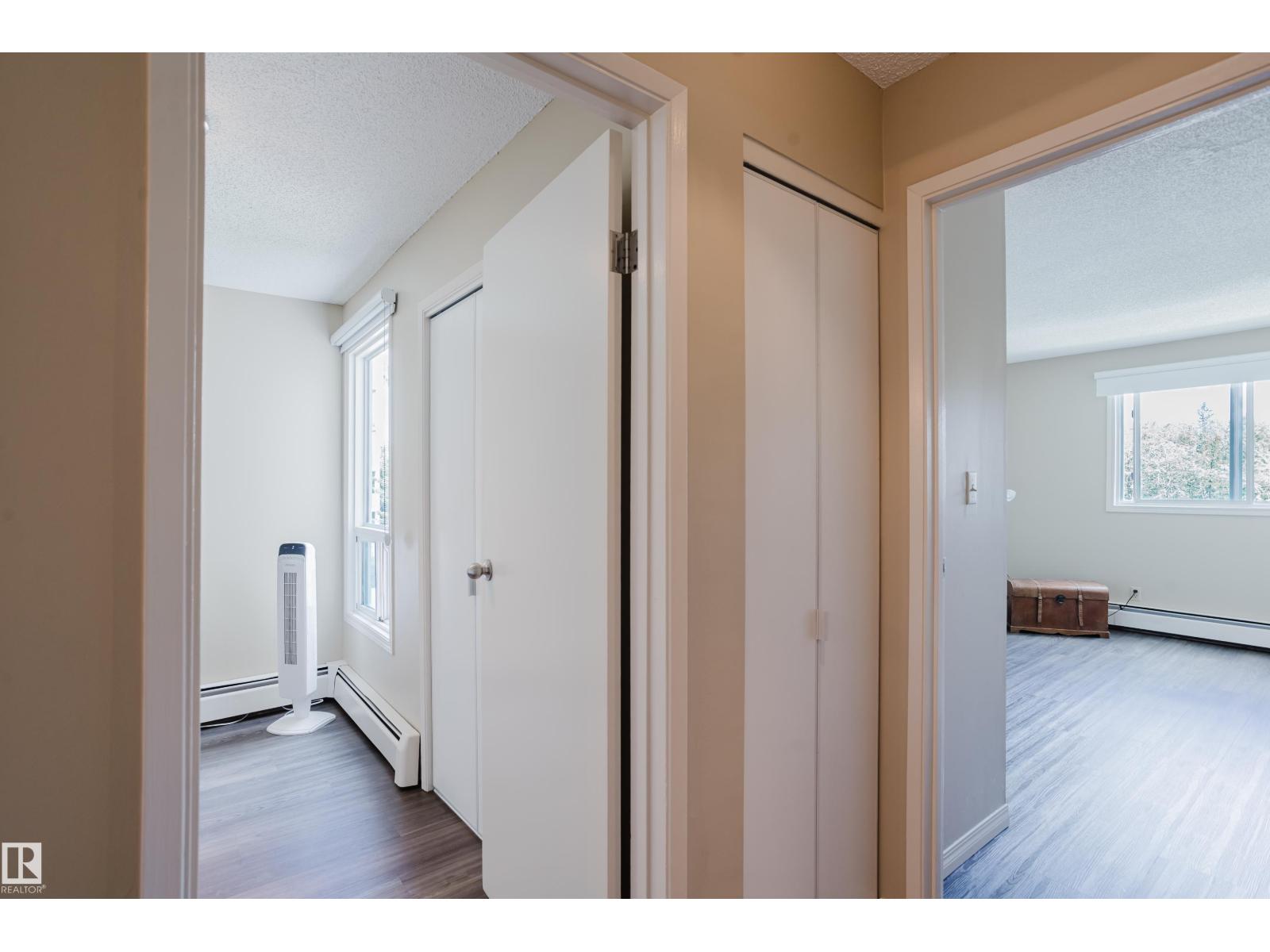 #202 7211 171 ST NW - 19
