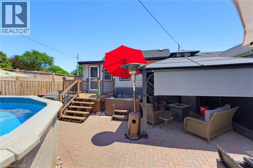 735 DUNN Avenue - 37