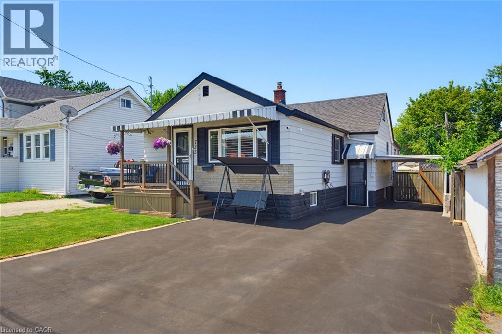 735 DUNN Avenue - Image 5