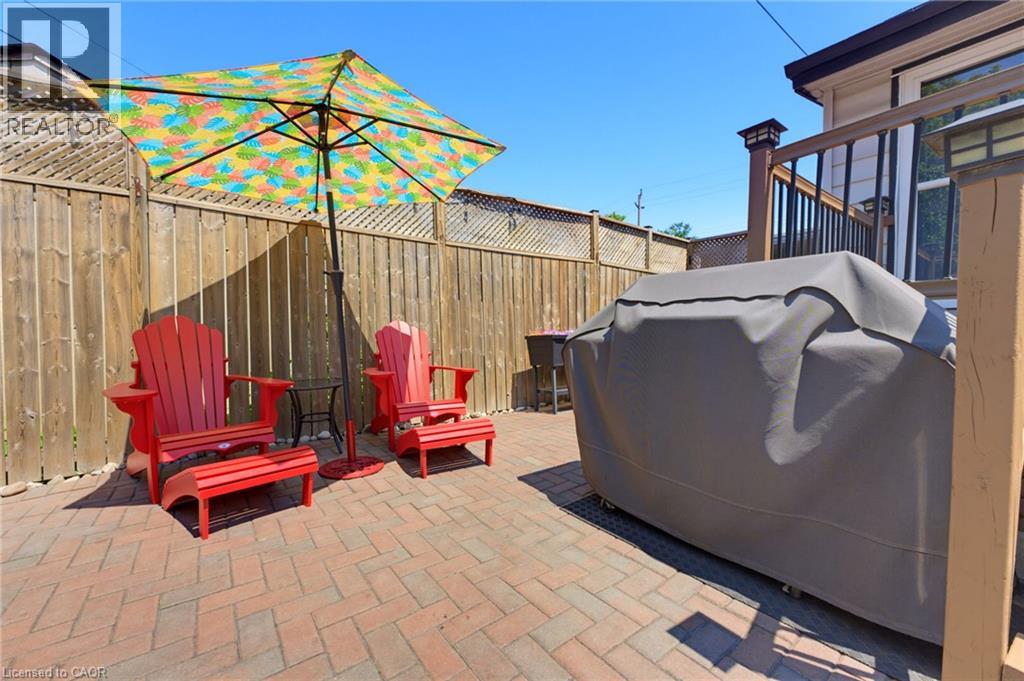 735 DUNN Avenue - 36