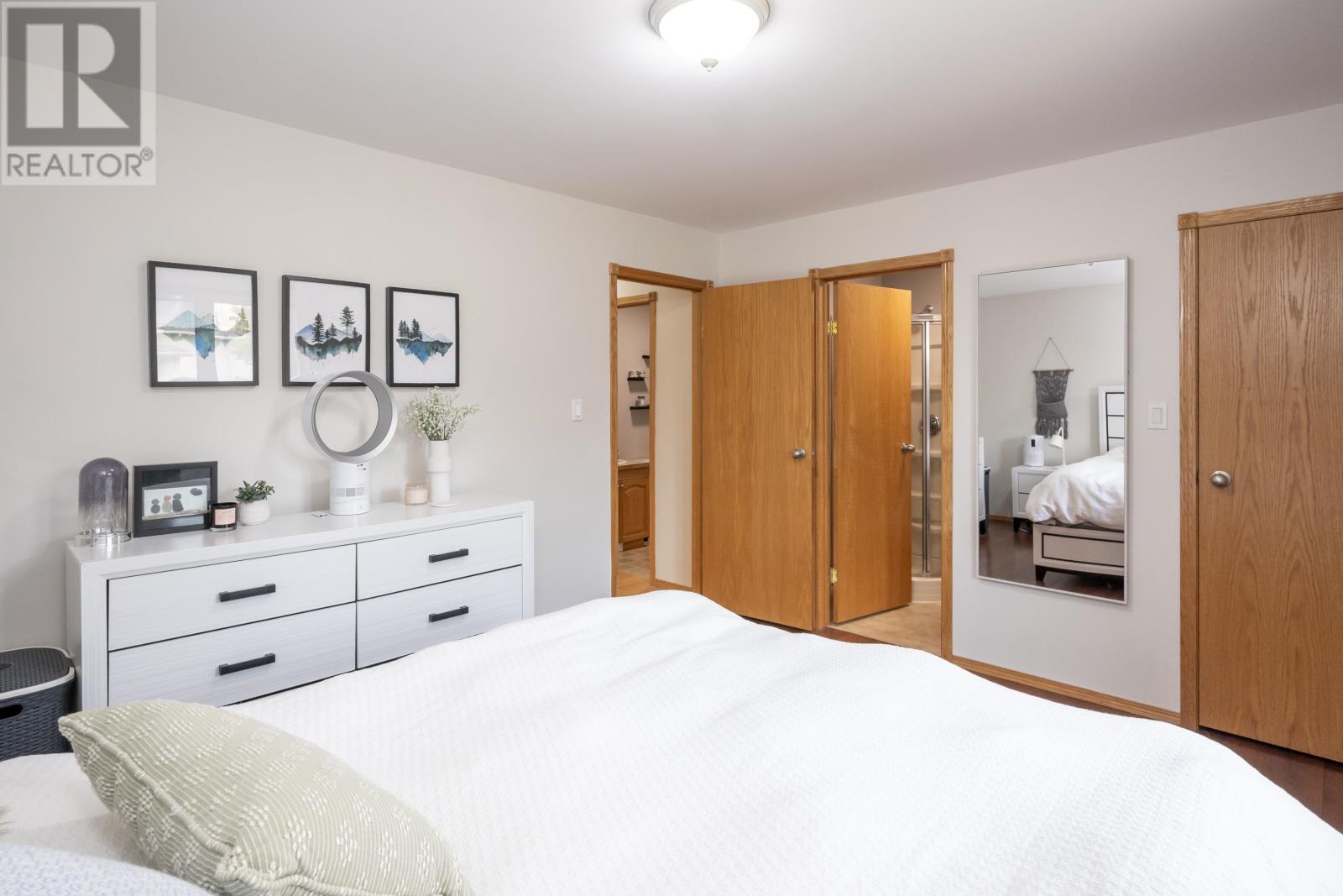 1486 Hutton Park DR - 24