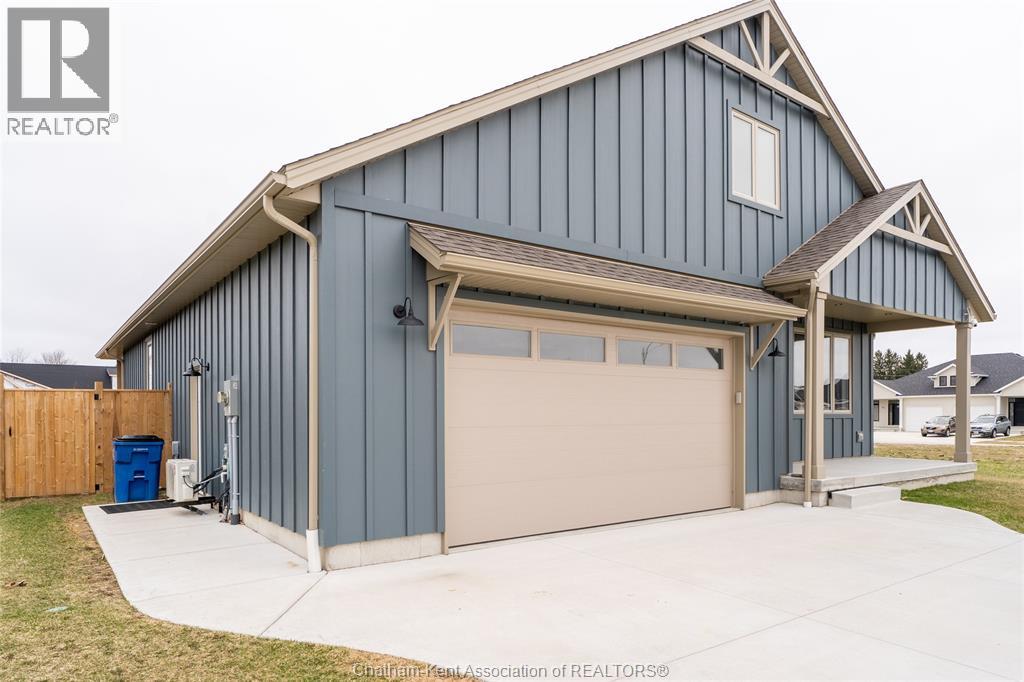 9 HENSON STREET - 2
