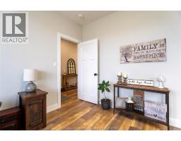 4pc Ensuite bath - 9 Henson Street, Dresden, ON N0P1M0 Photo 6
