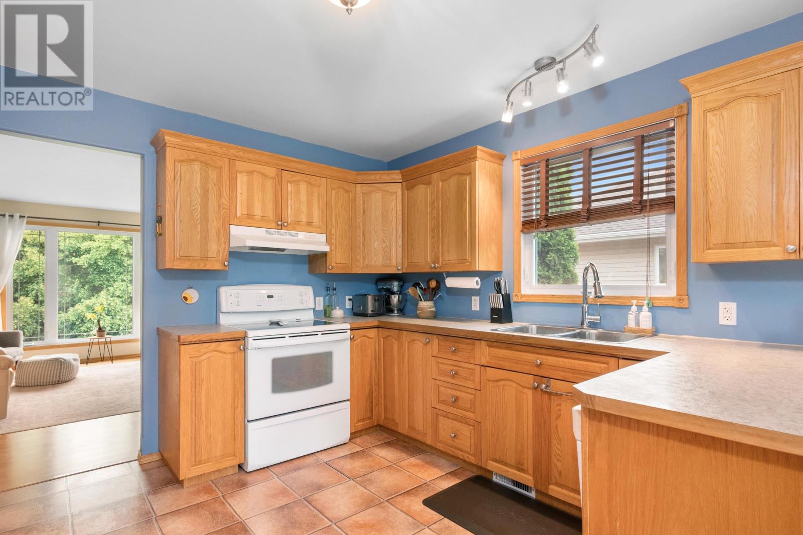 1486 Hutton Park DR - 9