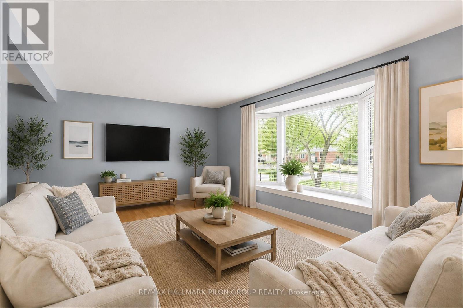 962 WESTON DRIVE - 3