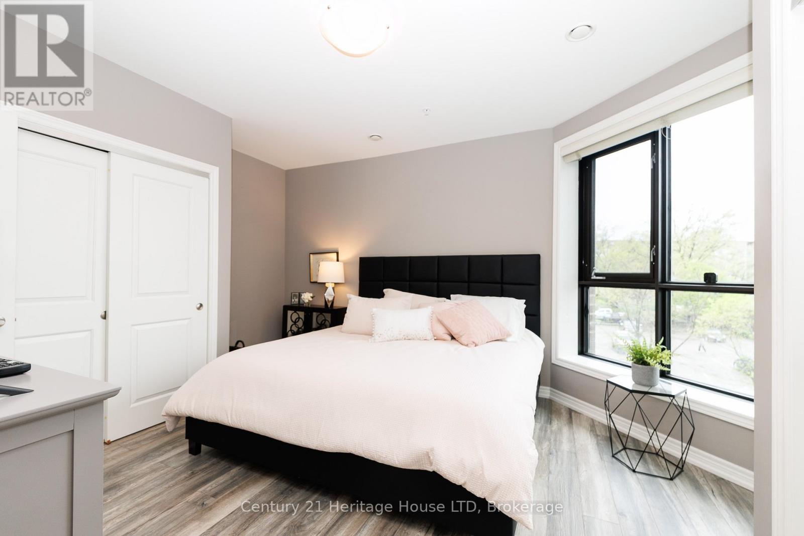 #307 379 SCOTT STREET - 17