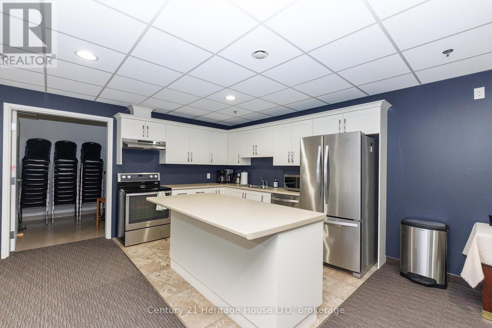 #307 379 SCOTT STREET - 27