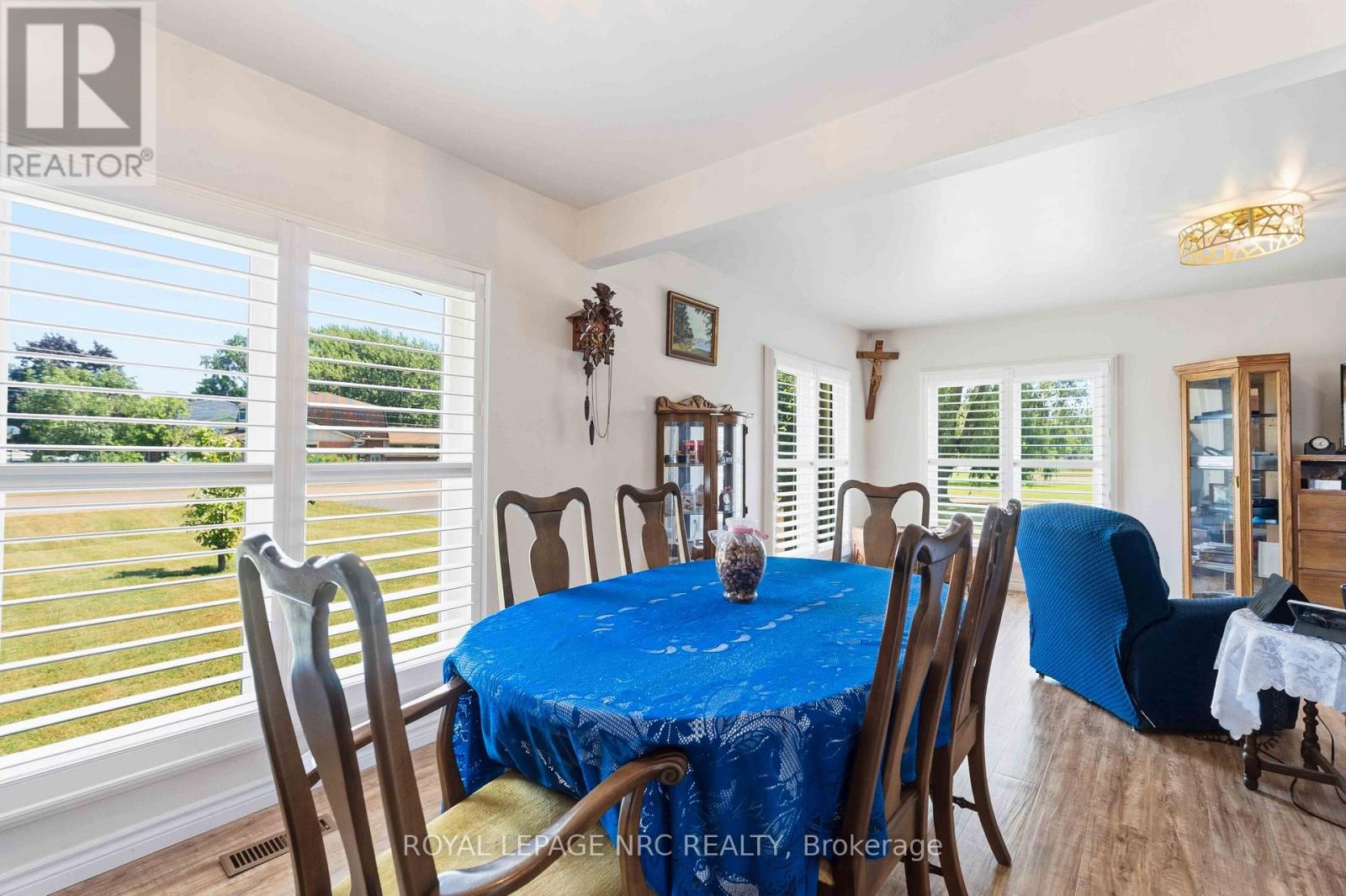 1095 GREEN ACRES DRIVE - 10