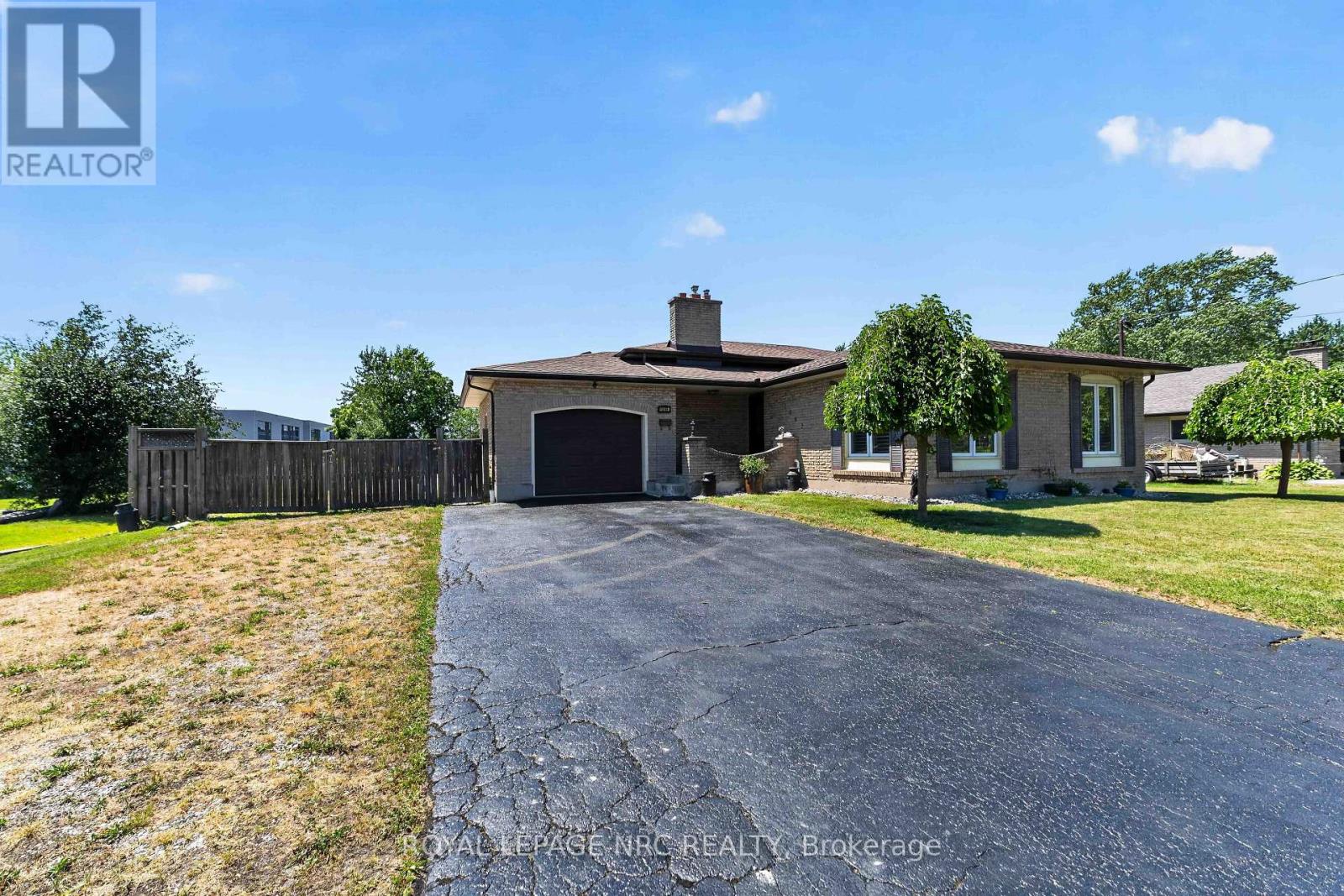 1095 GREEN ACRES DRIVE - 3