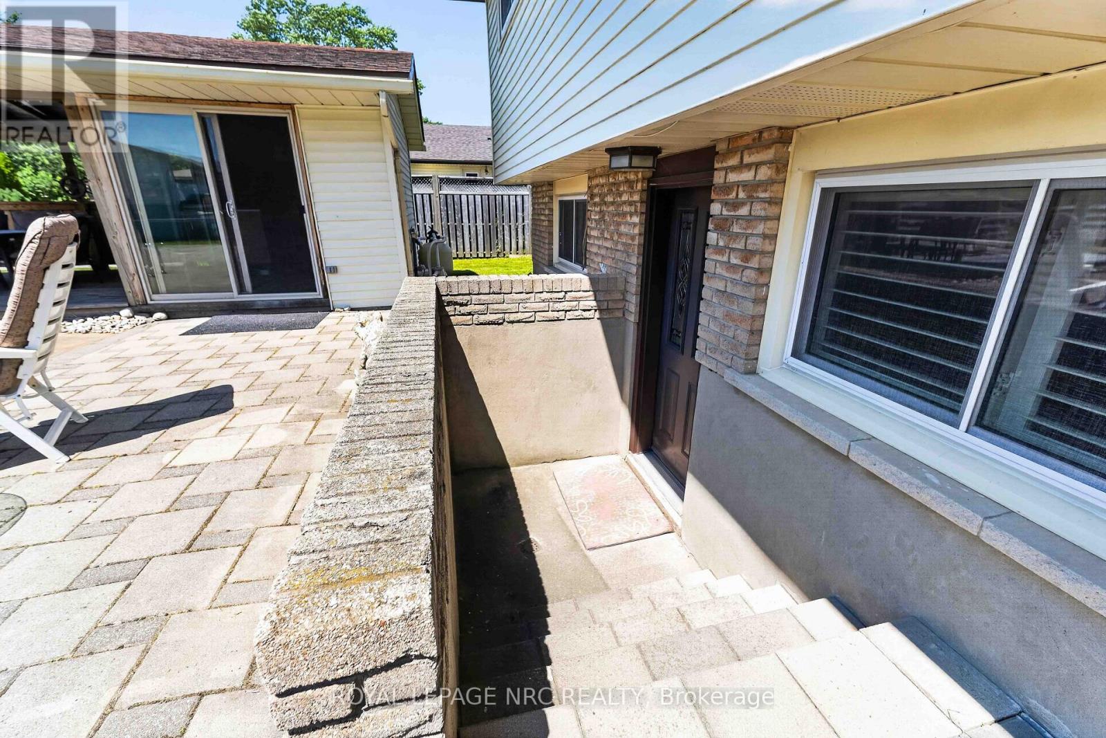 1095 GREEN ACRES DRIVE - 35