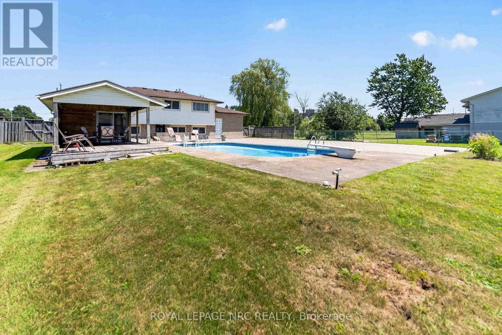 1095 GREEN ACRES DRIVE - 41