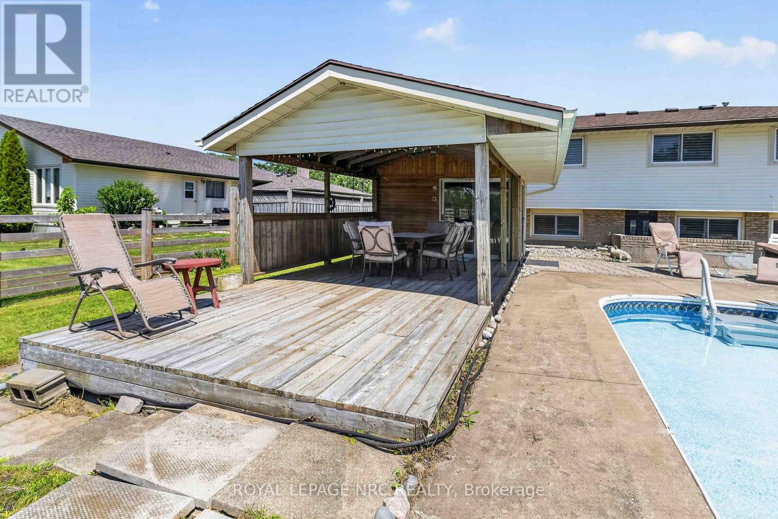1095 GREEN ACRES DRIVE - 42