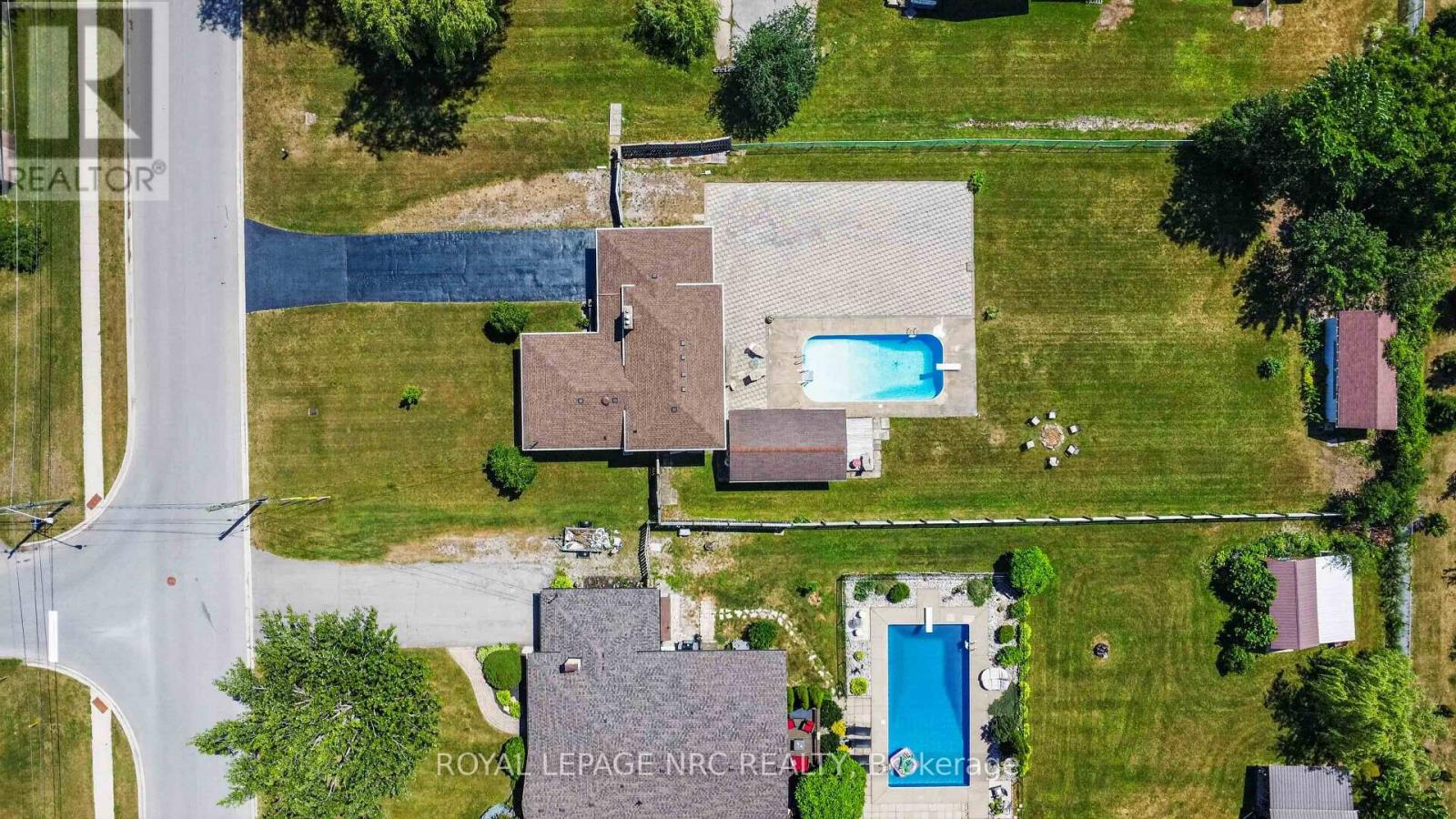 1095 GREEN ACRES DRIVE - 45