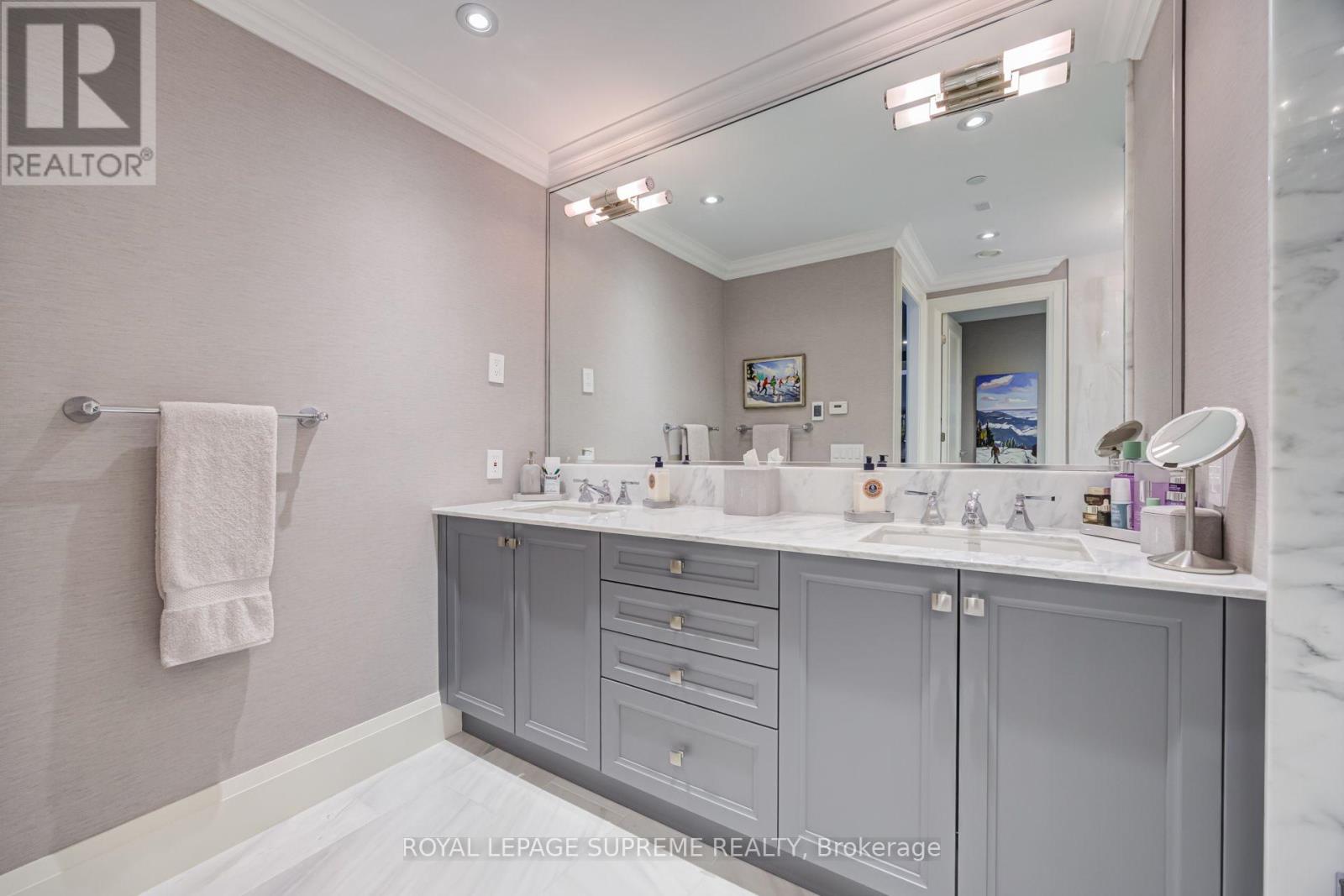 #227 1900 BAYVIEW AVENUE - Image 24