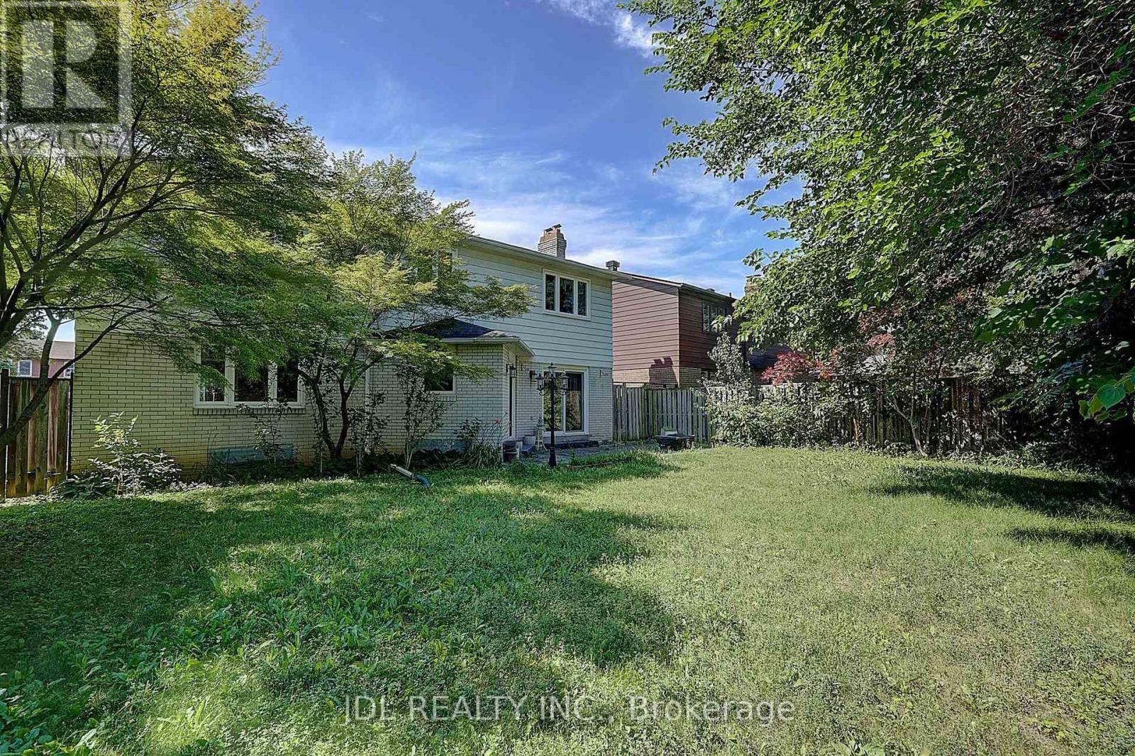 20 MOSSGROVE TRAIL - 4