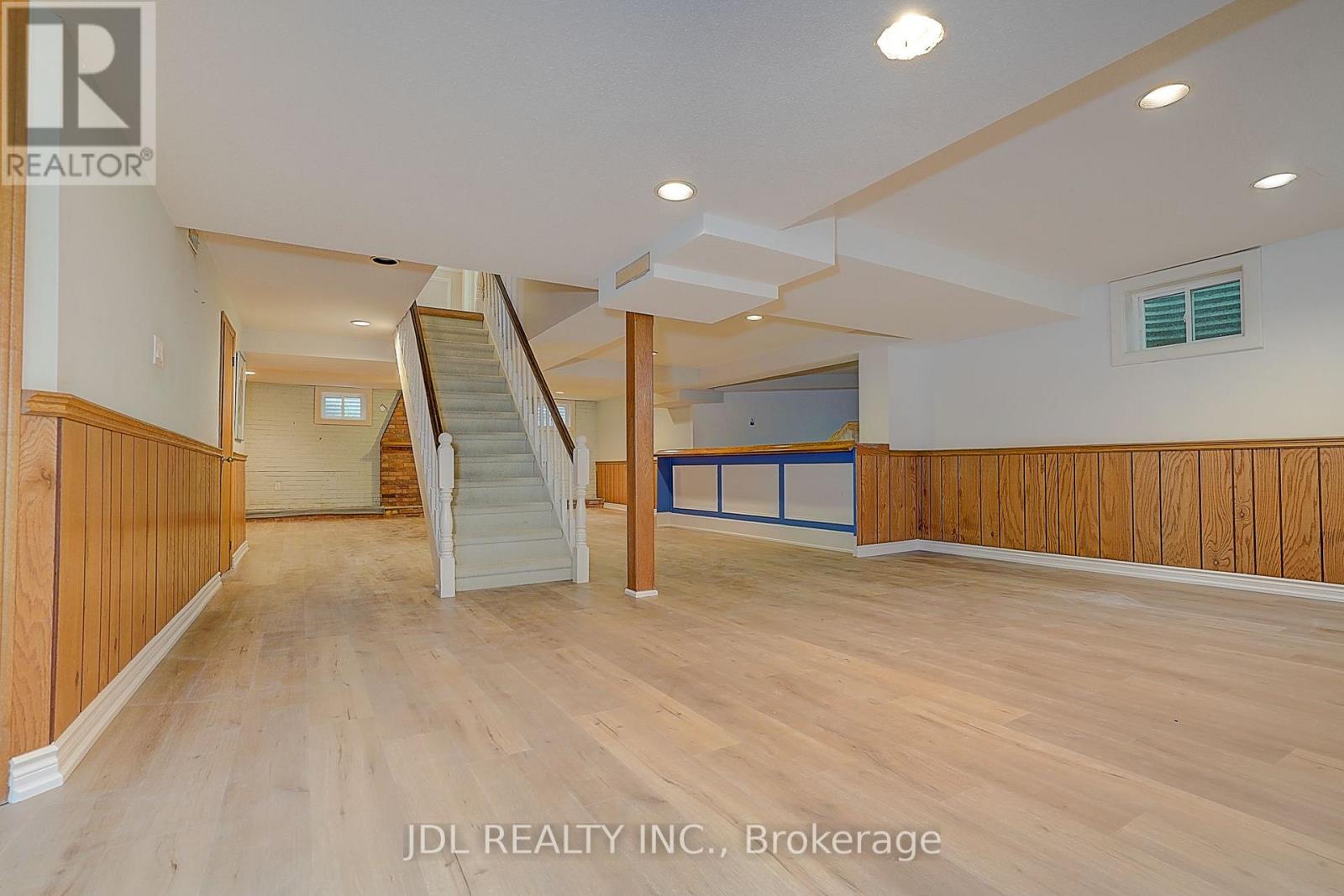20 MOSSGROVE TRAIL - Image 45