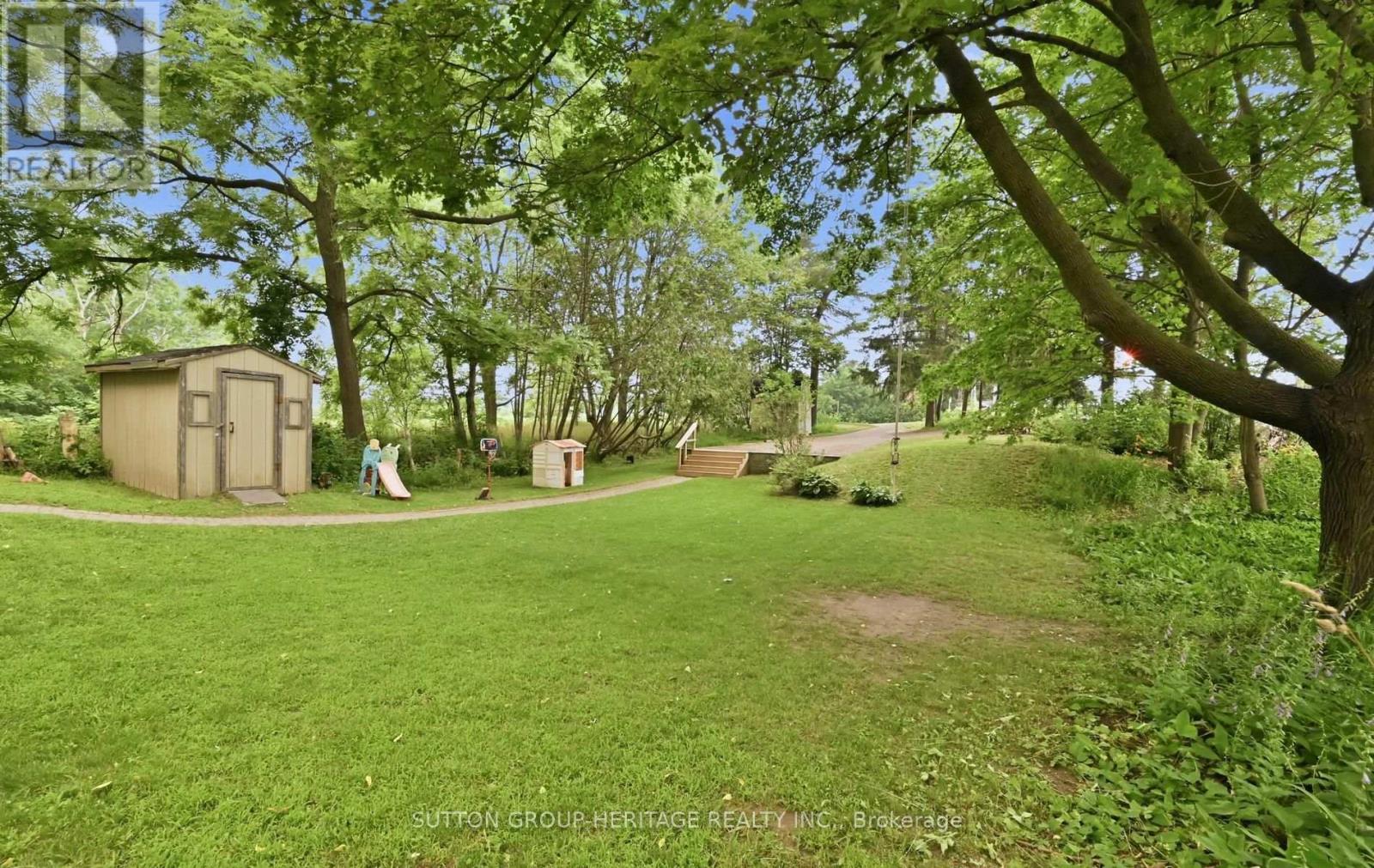 8970 BALDWIN STREET N - 33