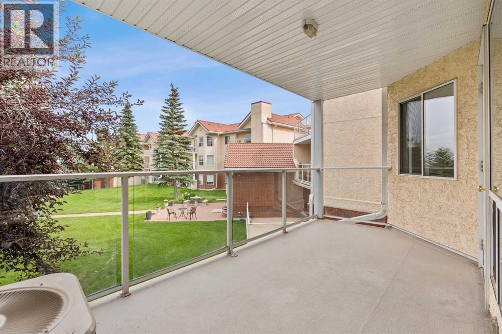 #1203 1818 Simcoe Boulevard SW - 20