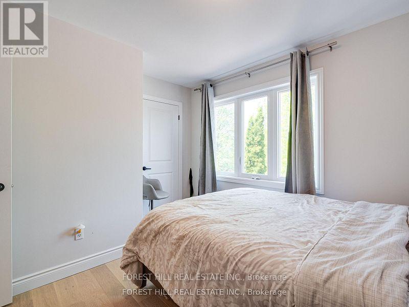 70 SHONIKER DRIVE - 23