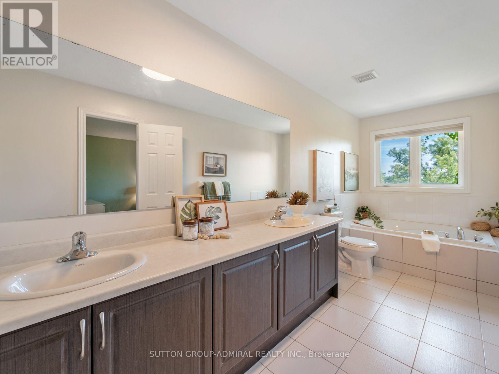 119 WALTER SINCLAIR COURT - Image 23