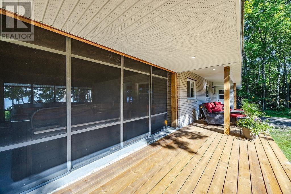 9 Nokomis Beach RD - 8