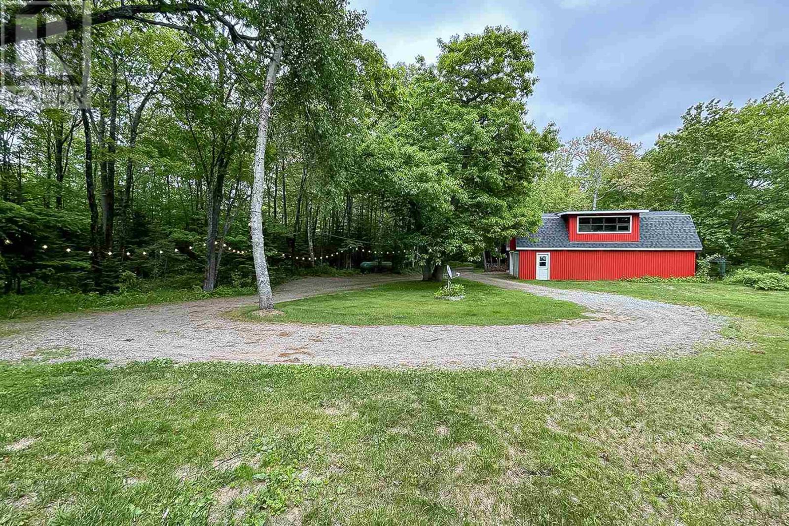 9 Nokomis Beach RD - 47