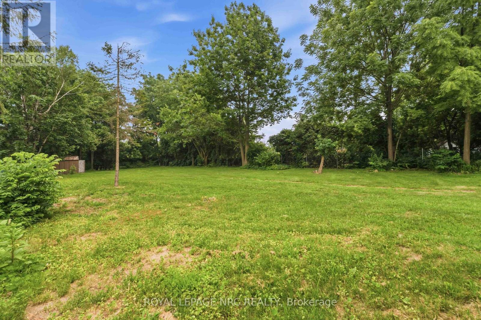 22 DUNBLANE AVENUE - 24