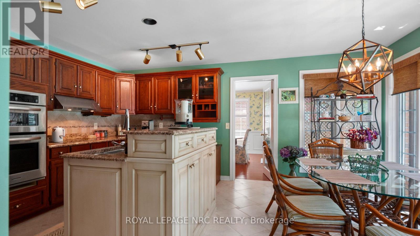 128 WELLAND ROAD - 13