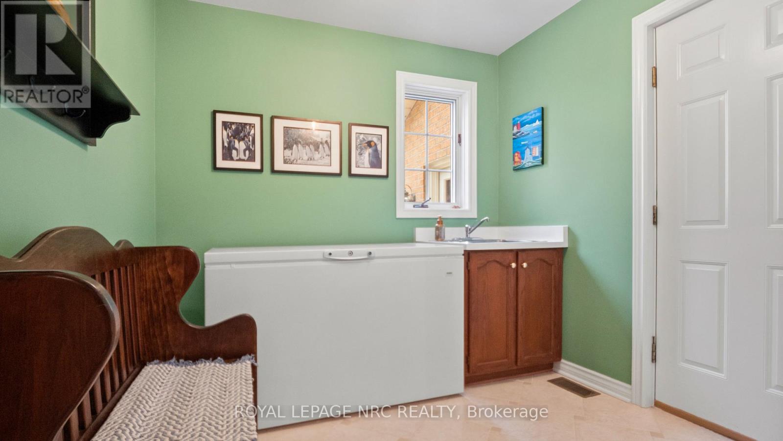 128 WELLAND ROAD - 19