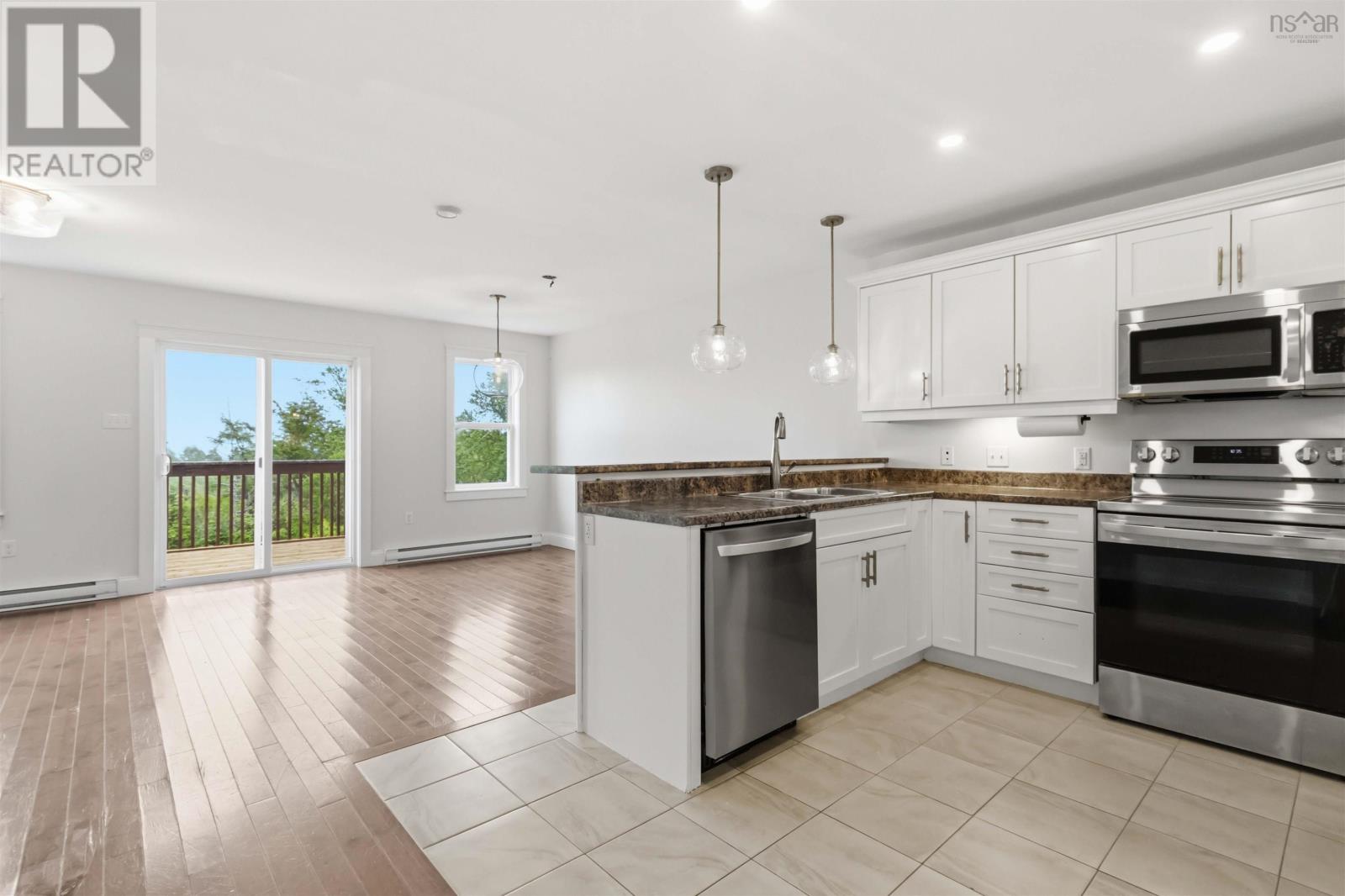 199 Darlington Drive - 10