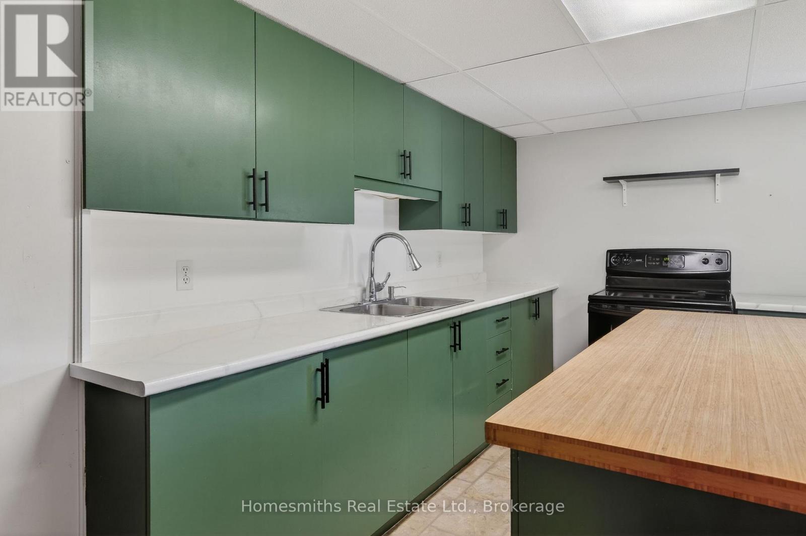 8766 DANFORTH ROAD W - 21
