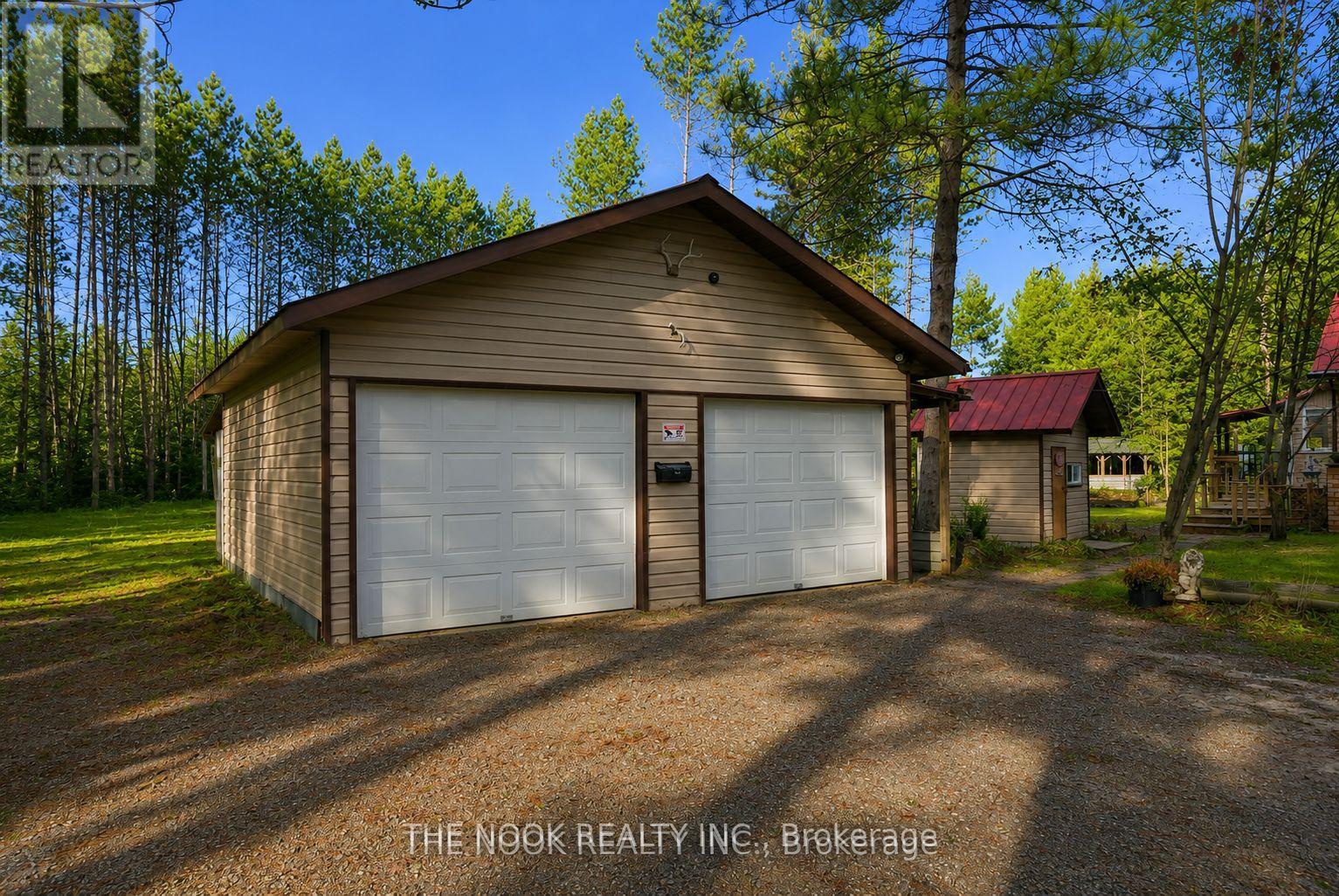 1055 IRONDALE ROAD - 2