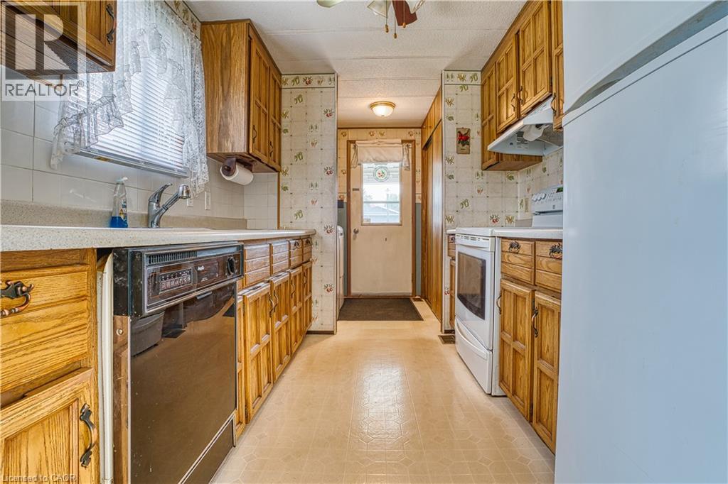 71 FAIRVIEW Crescent - 6