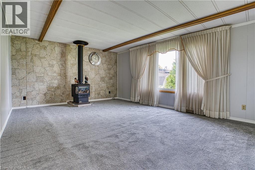 71 FAIRVIEW Crescent - 10